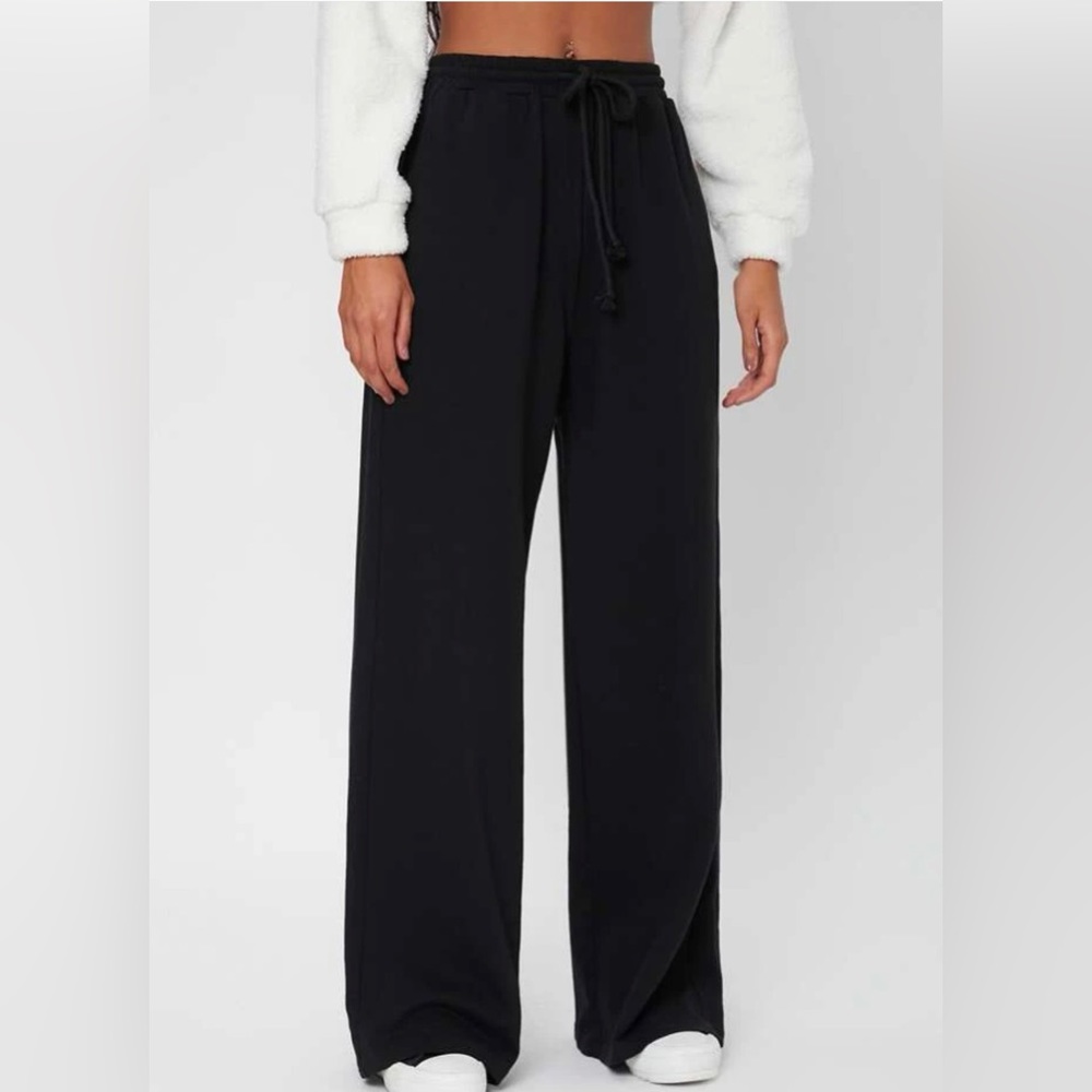 Black Sweatpants